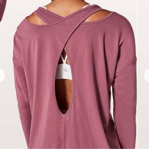 Lululemon Back Into It long sleeve top